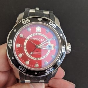 Invicta watch needs battery